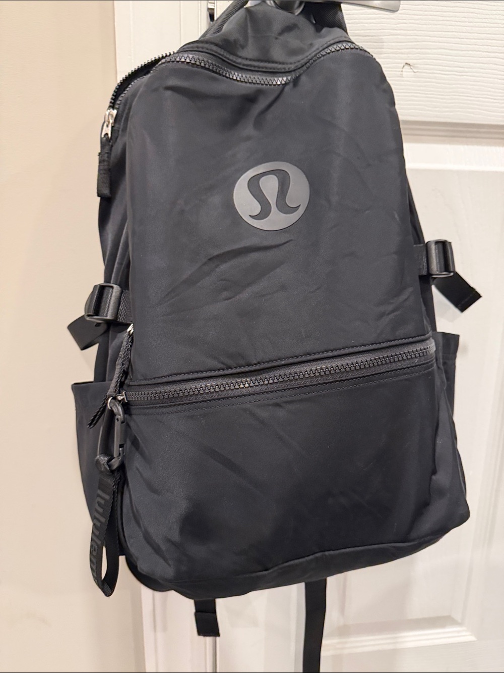 lululemon athletica Backpack with Front Zip Pocket EUC
